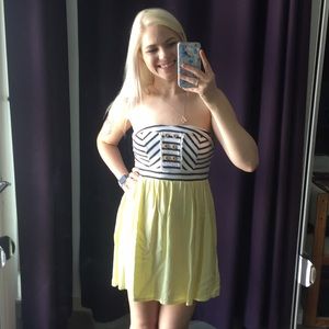 Summer strapless mini dress